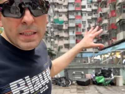 2) Nathan.Fg (2,8 milioni) - Al secondo posto della classifica troviamo il foggiano Dario D�Onofrio alias �Nathan.Fg�. Classe 1982, ha esordito sulla piattaforma cinese nel 2020 con il motto �divertirsi e informare � la mia missione�